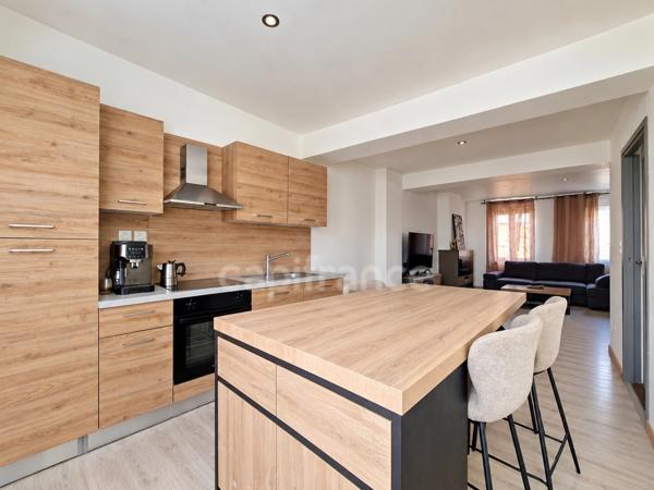 HALLUIN CENTRE – IMMEUBLE DE RAPPORT – 3 LOTS LOUÉS – RENTABILITÉ BRUTE DE 7,28 %