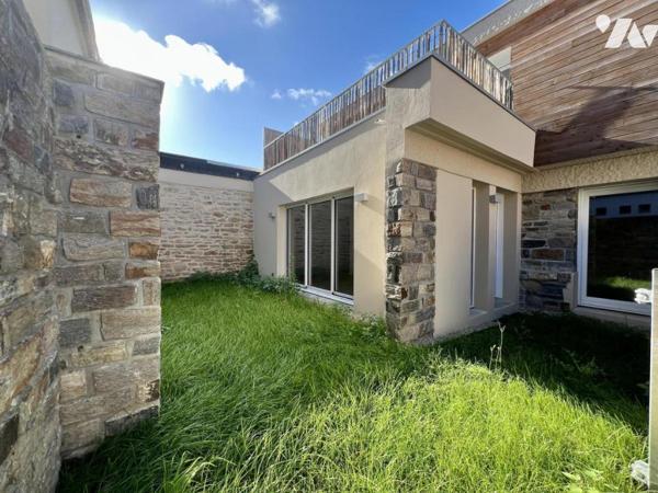 MERVILLE - Dans une résidence rénovée en 2025 - APPARTEMENT T2 avec jardinet