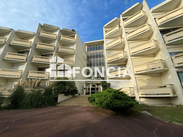 Location Studio 24.45 m² - 21 AVENUE DU GENERAL DE GAULLE Gradignan 33170