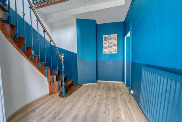 Charente-Maritime, Ile d'Oléron, SAINT PIERRE D'OLERON (17), Appartement à vendre 6 pièces, 177 m² habitables,