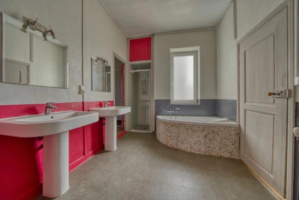 Charente-Maritime, Ile d'Oléron, SAINT PIERRE D'OLERON (17), Appartement à vendre 6 pièces, 177 m² habitables,