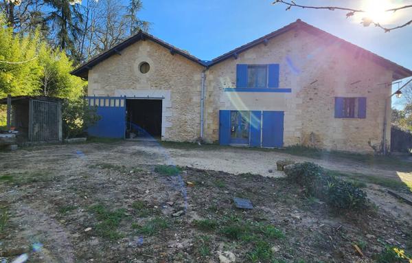 Maison de 326 m²