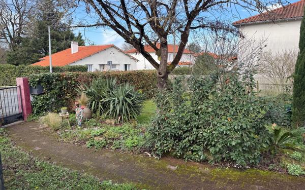 Maison à vendre    4 pièces •  Niort