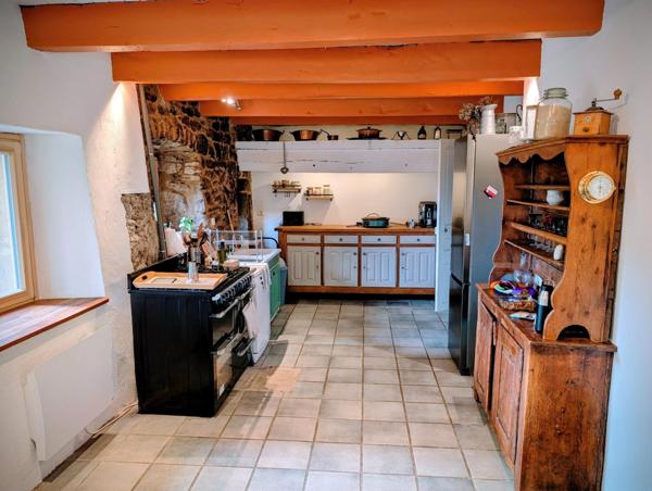 Charme authentique à Saint-Julien-Du-Gua