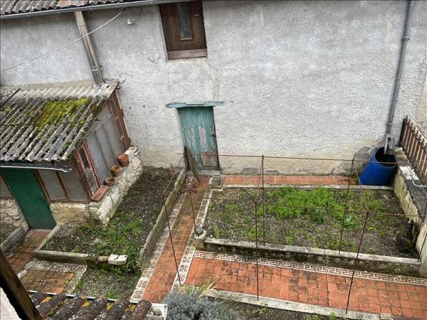 Maison 67 000 € Courrensan 3 p 76 m² DPE F