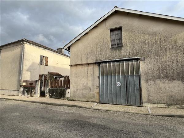 Maison 67 000 € Courrensan 3 p 76 m² DPE F