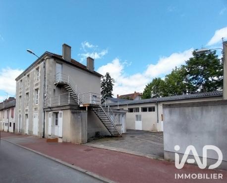 Maison à vendre 8 pièces 243 m² Montmorillon