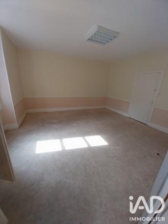 Maison à vendre 8 pièces 243 m² Montmorillon