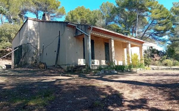 Terrain à vendre    La Bastidonne