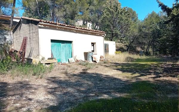Terrain à vendre    La Bastidonne