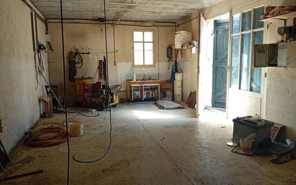 Terrain à vendre    La Bastidonne