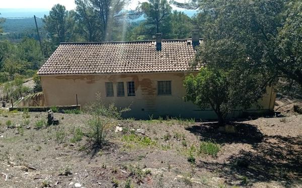 Terrain à vendre    La Bastidonne
