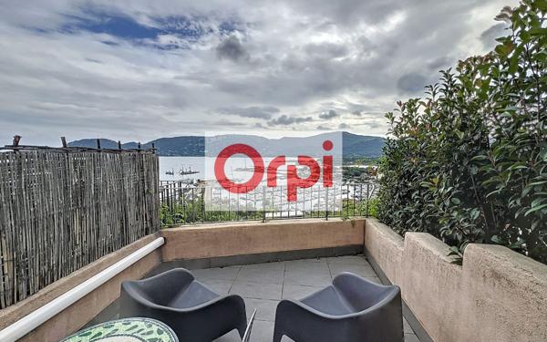 Appartement à vendre    2 pièces • 30 m2 Porto-Vecchio