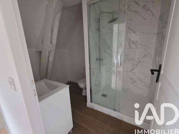 Location appartement 2 pièces 35 m² Villeneuve-sur-Yonne