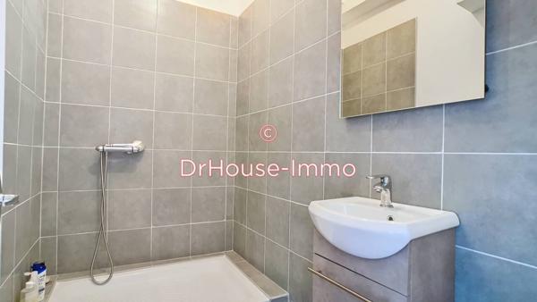 Appartement à louer 4 pièces de 70 m²
