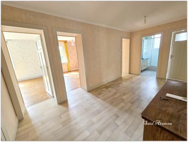 Maison à vendre 8 pièces de 195m² CHATEL SUR MOSELLE (88), situé su un terrain de 620m².