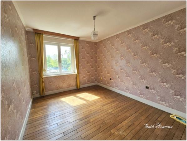 Maison à vendre 8 pièces de 195m² CHATEL SUR MOSELLE (88), situé su un terrain de 620m².