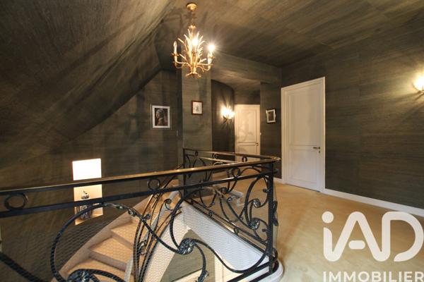 Maison à vendre 12 pièces 468 m² Saint-Fuscien