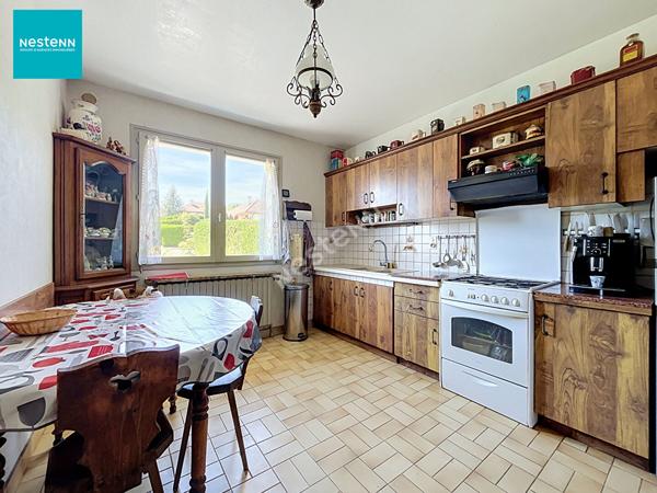 PRINGY (secteur Promery) _ Maison individuelle à rénover avec vue dégagée et grand terrain, à vendre