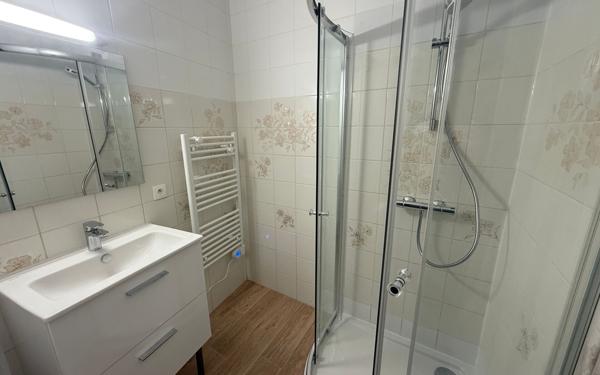 Maison à louer    3 pièces •  Langon