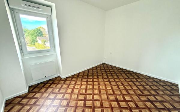 Maison à louer    3 pièces •  Langon