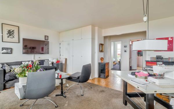 Appartement à vendre    2 pièces • 50,13 m2 Paris 17