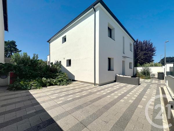 Maison à vendre  5 pièces - 168 m2 CORMONTREUIL - 51