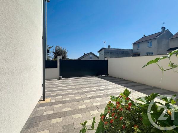 Maison à vendre  5 pièces - 168 m2 CORMONTREUIL - 51