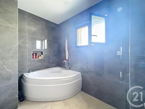 Maison à vendre  5 pièces - 168 m2 CORMONTREUIL - 51