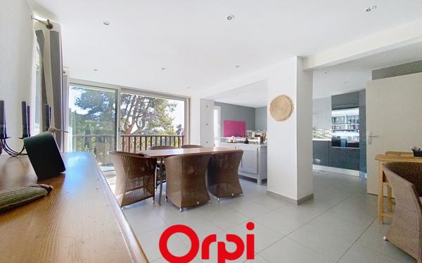 Appartement à vendre    2 pièces • 64,13 m2 Bandol