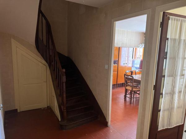 Maison 8 pièces - 140 m² Exclusivité efficity