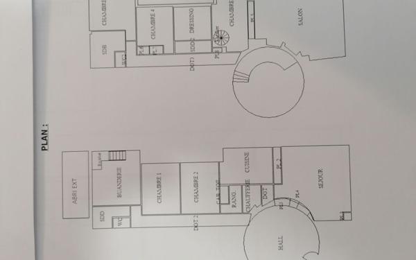 Maison à louer    7 pièces •  Marseille 12