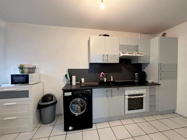 Appartement à louer 2 pièces 55.01m²
