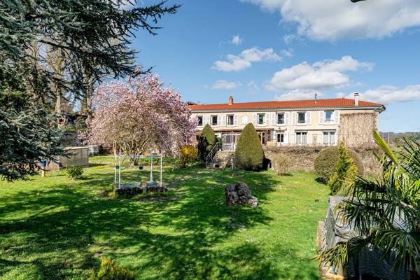 Maison de Maître St Symphorien sur Coise