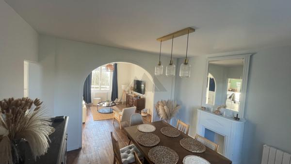 A VENDRE MAISON DE MAITRE 4 CHAMBRES VUE MER