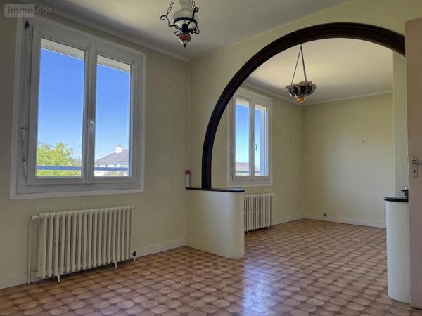 Maison à vendre à Grâces dans les Côtes-d'Armor (22200), ref : 22064-1350