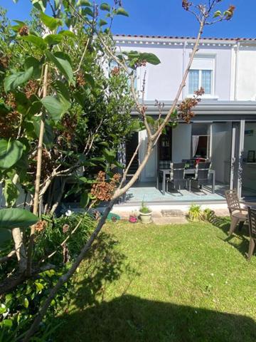 Maison Les Sables D Olonne Les Roses 3 chambres jardin 1 km mer
