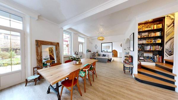 Belle propriété Centre Gisors 350m²