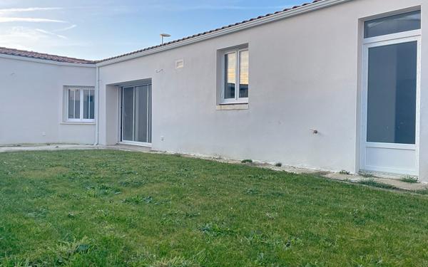 Maison à vendre    4 pièces •  Angoulins