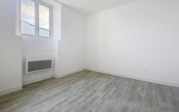 Maison à vendre    4 pièces •  Angoulins