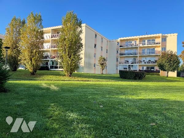 T4  LUMINEUX AVEC ASCENSEUR ET TERRASSE QUARTIER BELLEVUE