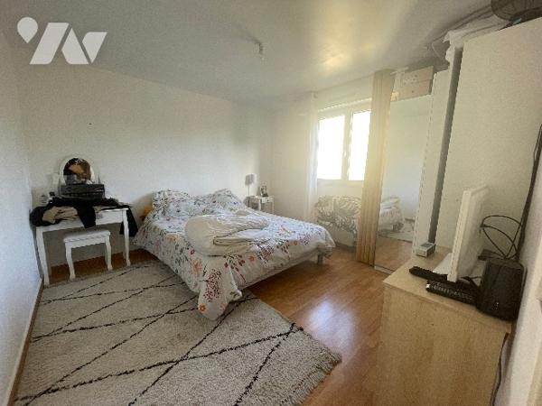 T4  LUMINEUX AVEC ASCENSEUR ET TERRASSE QUARTIER BELLEVUE