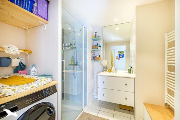 Appartement 242 500 € Bron 3 p 58,5 m² DPE C