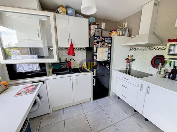 Appartement à louer Merignac : 2 pièces, 53m² avec 1 chambre(s) à 843€ - AJP Immobilier Mérignac