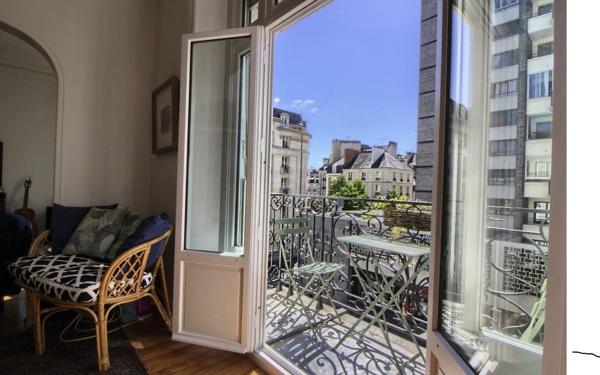 Appartement T5 à louer - 120 m² (réf : 547701)