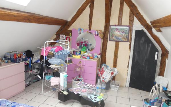 Immeuble à vendre    4 pièces • 90 m2 Coulommiers