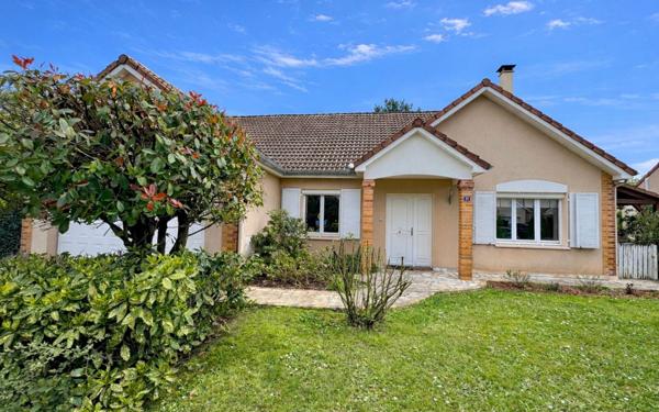 Maison à vendre    6 pièces • 150 m2 Ozoir-la-Ferrière