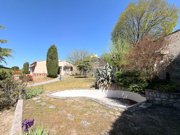 A VENDRE EXCLUSIVITE 84120 PERTUIS MAISON PLAIN PIED DE TYPE 3 PIECES D'ENVIRON 85M² AVEC GARAGE, ATELIER SUR TERRAIN DE 1134M²
