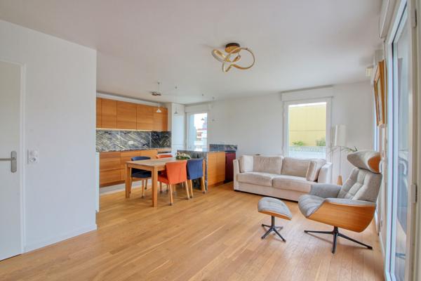 Appartement Antony 3 pièces 68 m² + terrasse 17 m² + 2 parkings boxables