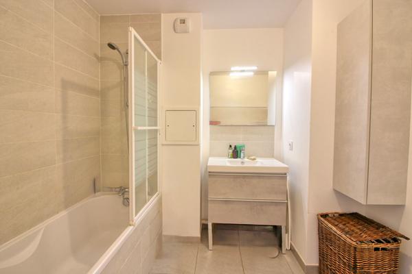 Appartement Antony 3 pièces 68 m² + terrasse 17 m² + 2 parkings boxables